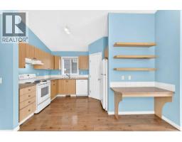 76 Coville Close NE - photo 4