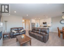 Kitchen - 964 Mt Ida Drive, Vernon, BC V1B4C3 Photo 19