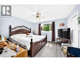 19 Berwick Crescent NW - photo 22