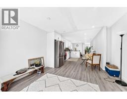 19 Berwick Crescent NW - photo 20