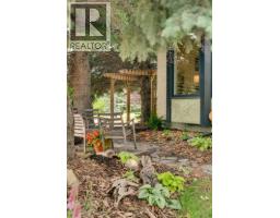 106 Scimitar Bay NW - photo 37