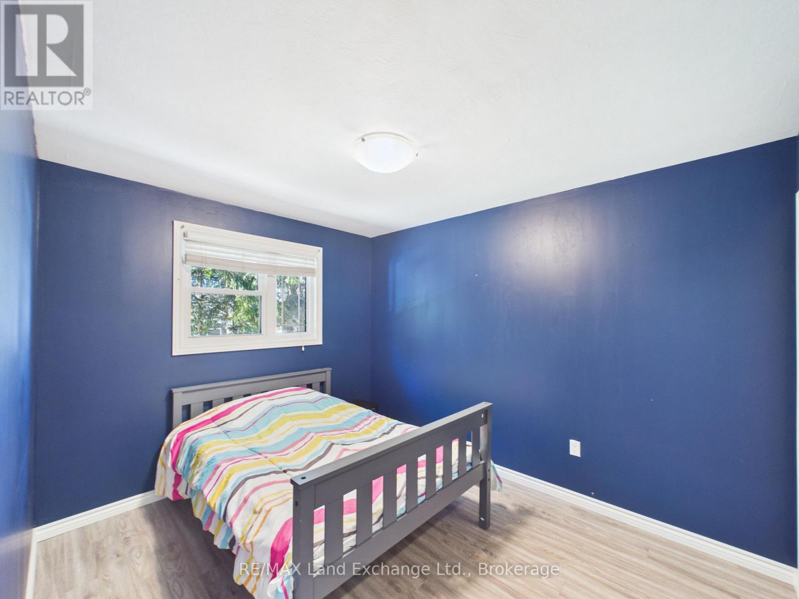 23 KING STREET N - Image 9