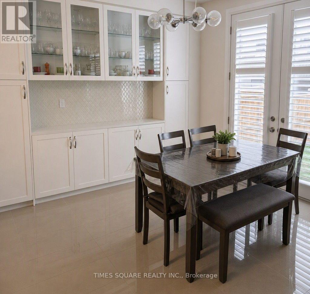 24 WALTER CLIFFORD NESBITT DRIVE - 7