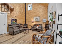 4197 Matawatchan Road, Greater Madawaska, ON K0J2R0 Photo 30