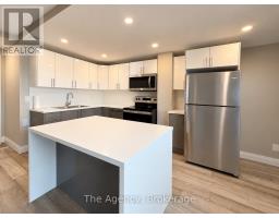 805 - 45 Paisley Boulevard W, Mississauga, ON L5B1E4 Photo 6
