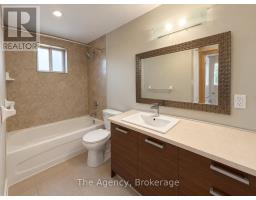 410 - 45 Paisley Boulevard W, Mississauga, ON L5B1E4 Photo 11