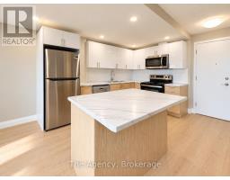 808 - 45 Paisley Boulevard W, Mississauga, ON L5B1E4 Photo 7