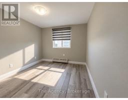 701 - 45 Paisley Boulevard W, Mississauga, ON L5B1E4 Photo 10