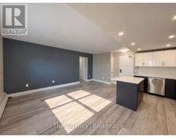701 - 45 Paisley Boulevard W, Mississauga, ON L5B1E4 Photo 9
