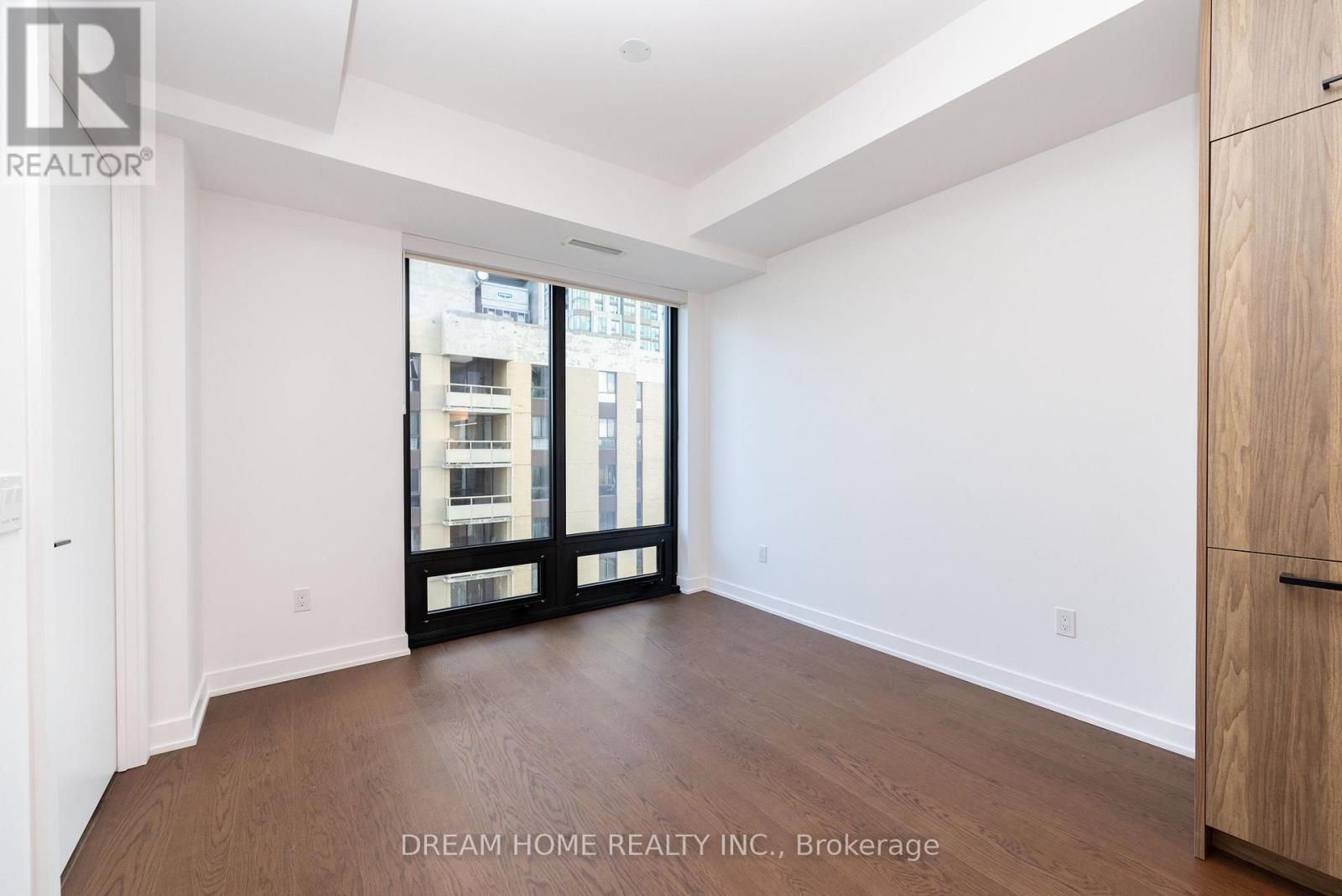 91 Montclair Avenue — photo 14