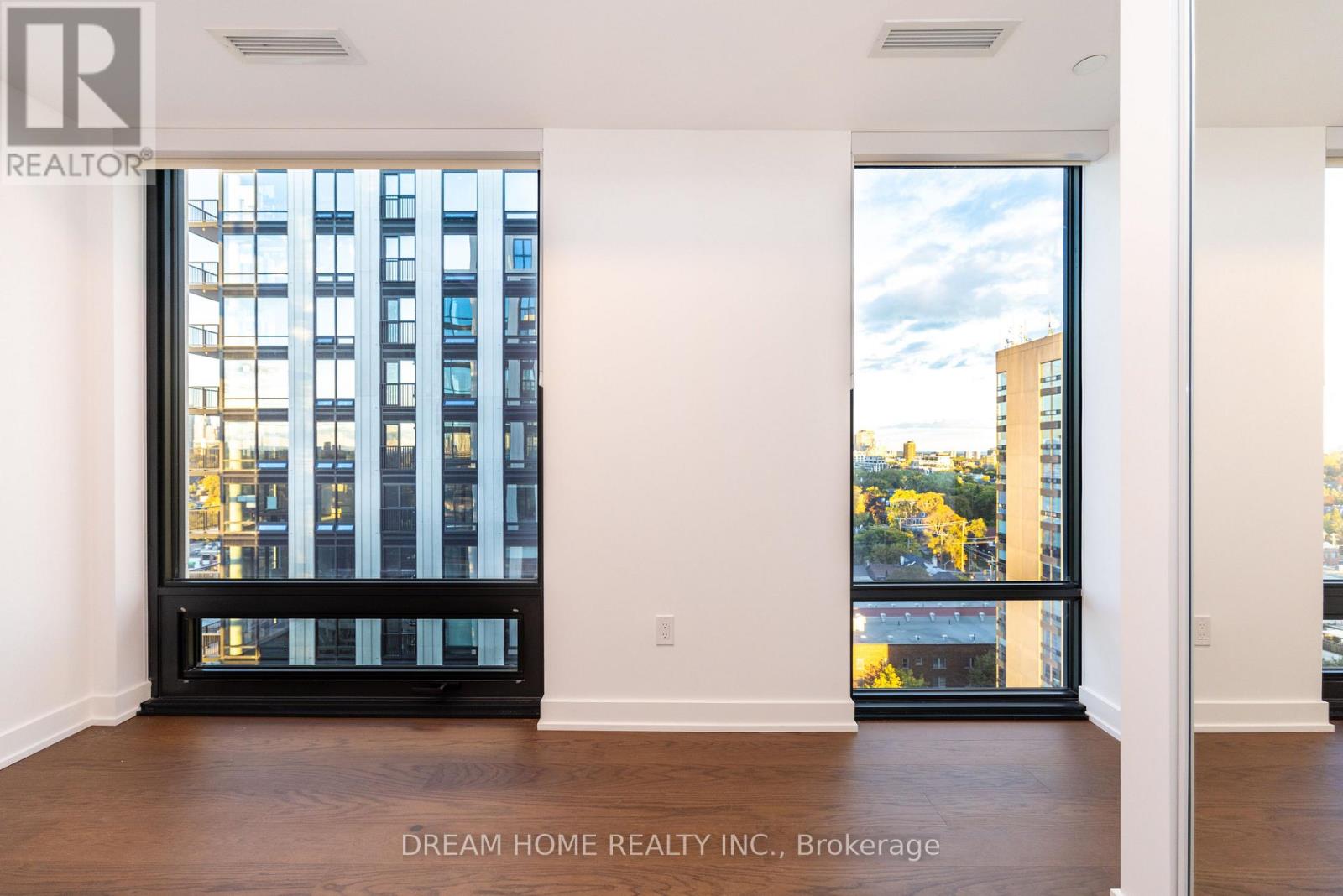 91 Montclair Avenue — photo 17