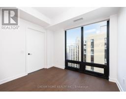 2002 - 91 Montclair Avenue, Toronto, ON M5P0B1 Photo 16