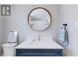 646 Simcoe Road, Bradford West Gwillimbury, ON L3Z4A9 Photo 25
