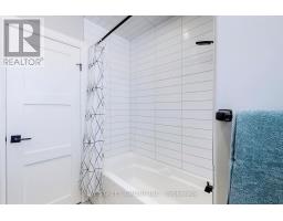 646 Simcoe Road, Bradford West Gwillimbury, ON L3Z4A9 Photo 26
