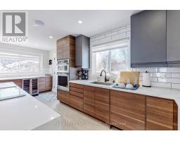 646 Simcoe Road, Bradford West Gwillimbury, ON L3Z4A9 Photo 8