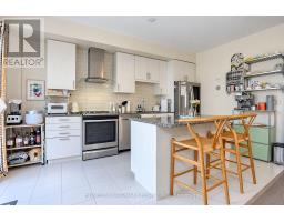 18 Avonmore Trail, Vaughan, ON L6A4Y4 Photo 14