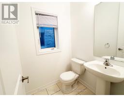 Bedroom 4 - 1528 Mcroberts Crescent, Innisfil, ON L9S0J9 Photo 6