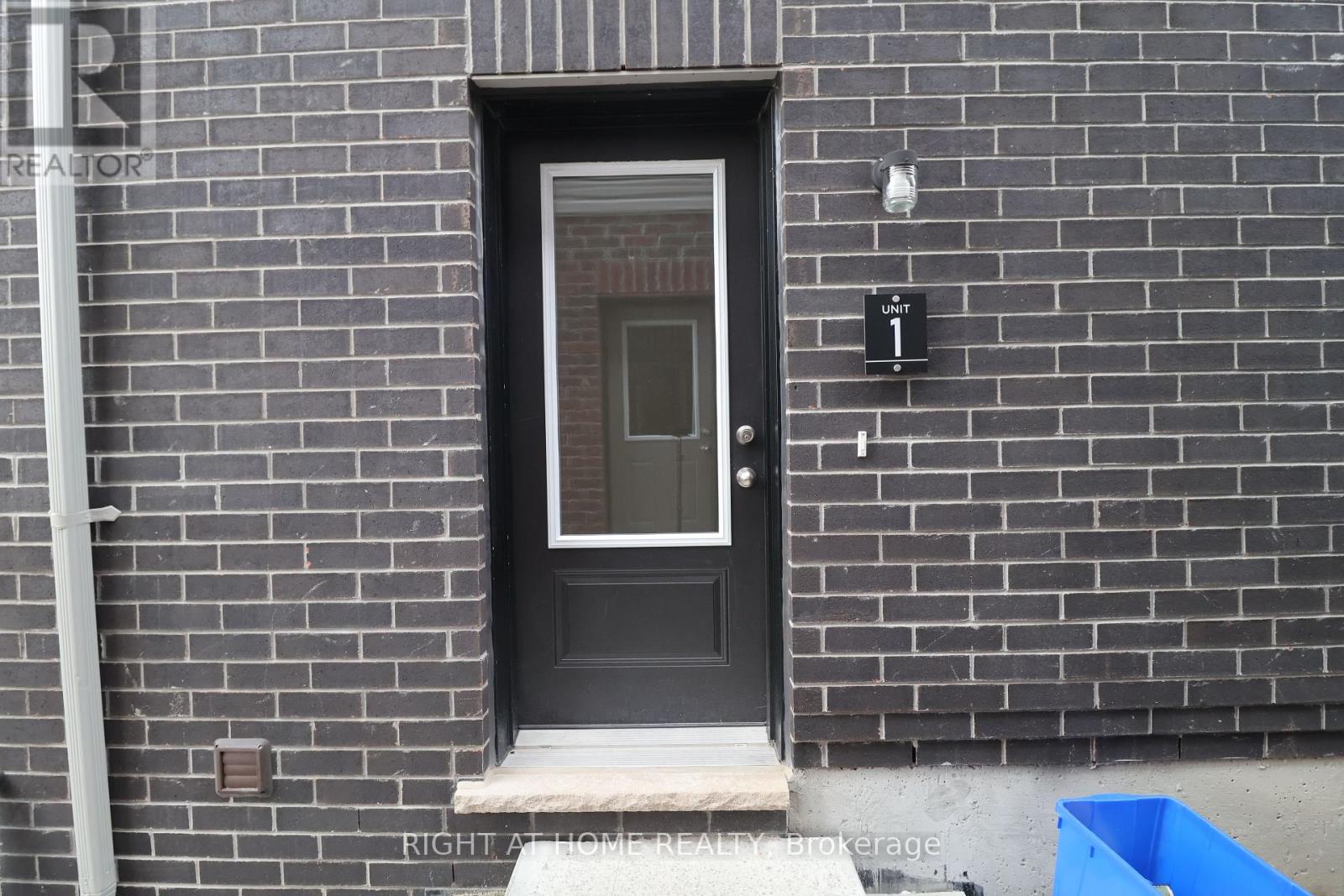 108 NOTTINGHAM ROAD - 12