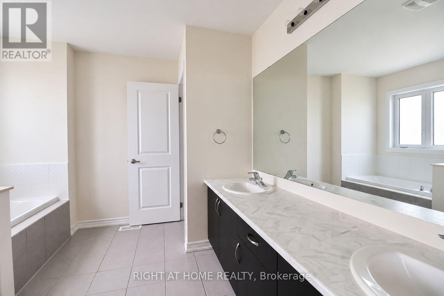 108 Nottingham Road, Barrie, ON photo 18