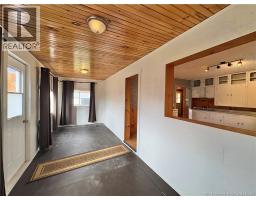 389 East Knowlesville Road, photo 12