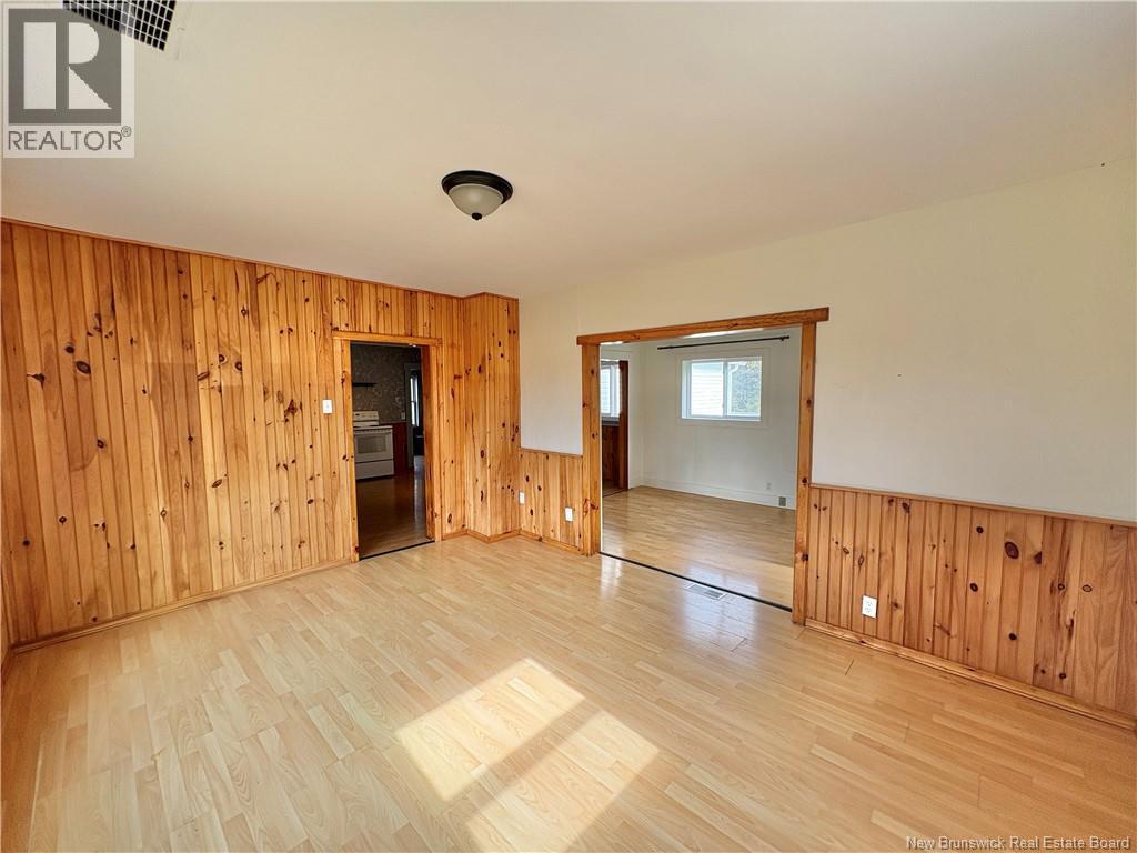 389 East Knowlesville Road - 15