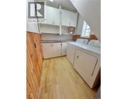 389 East Knowlesville Road, photo 19