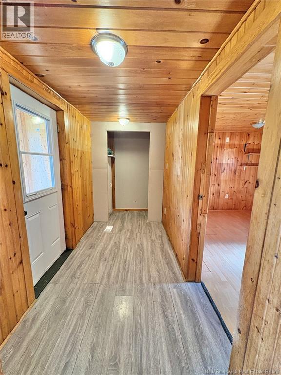 389 East Knowlesville Road - 6