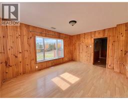 389 East Knowlesville Road, photo 14