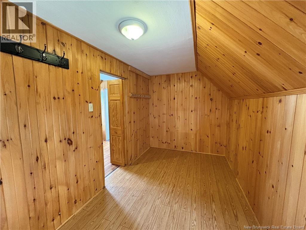 389 East Knowlesville Road - 27