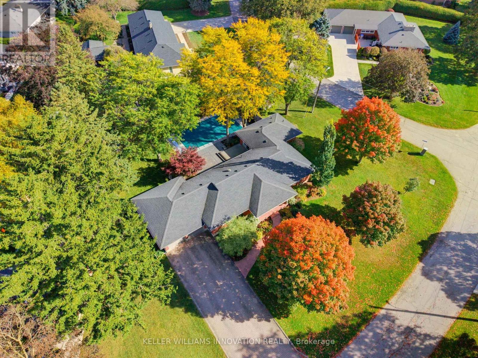 33 Jackson Crescent, North Perth, ON photo 2