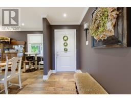33 Jackson Crescent, North Perth, ON N4W1K2 Photo 13