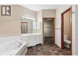 73 Hampstead Green NW - photo 25