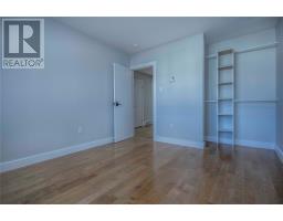 16 Woodford Drive, Mount Pearl, NL A1N2R5 Photo 13