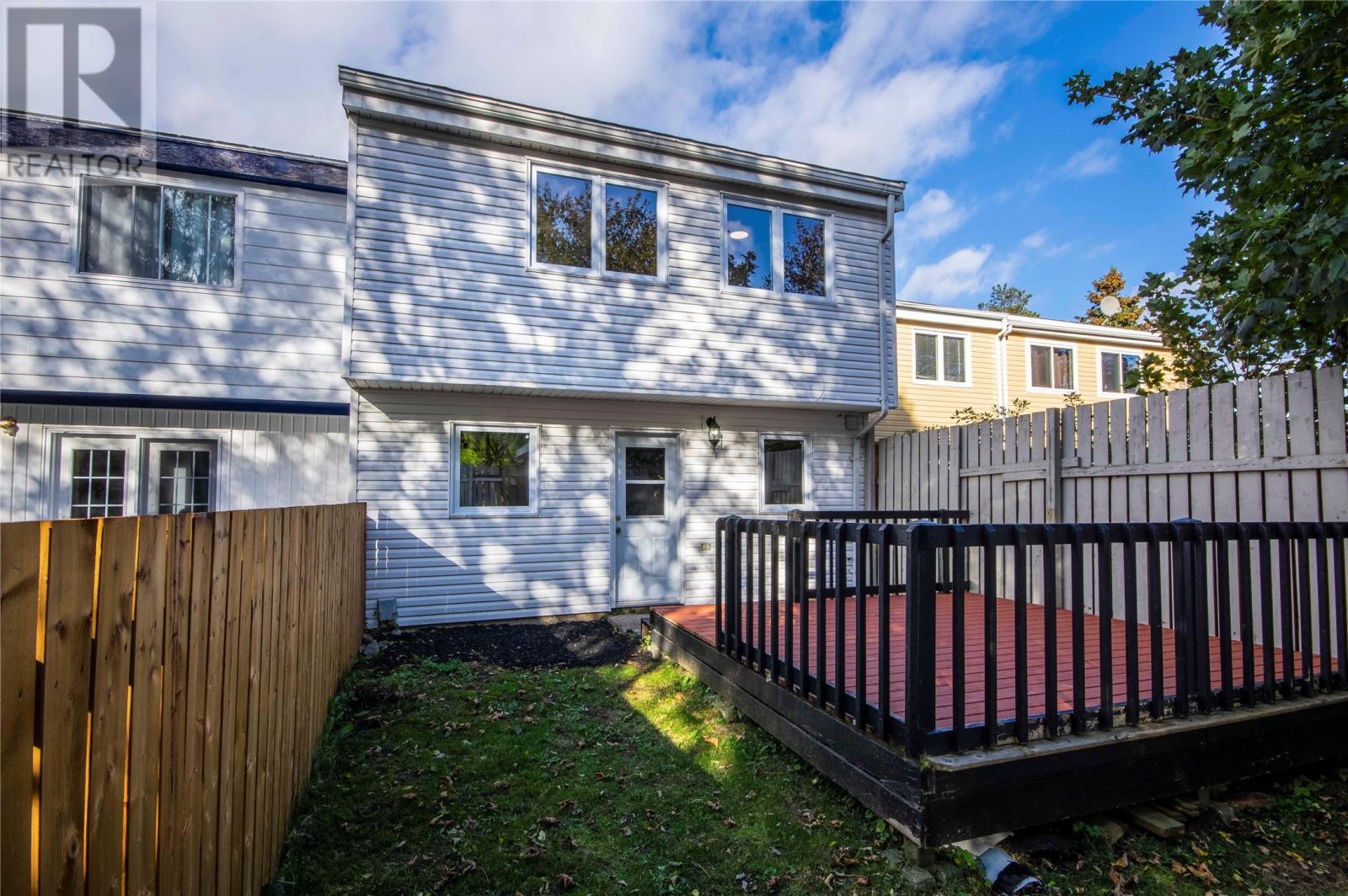 16 Woodford Drive - 21