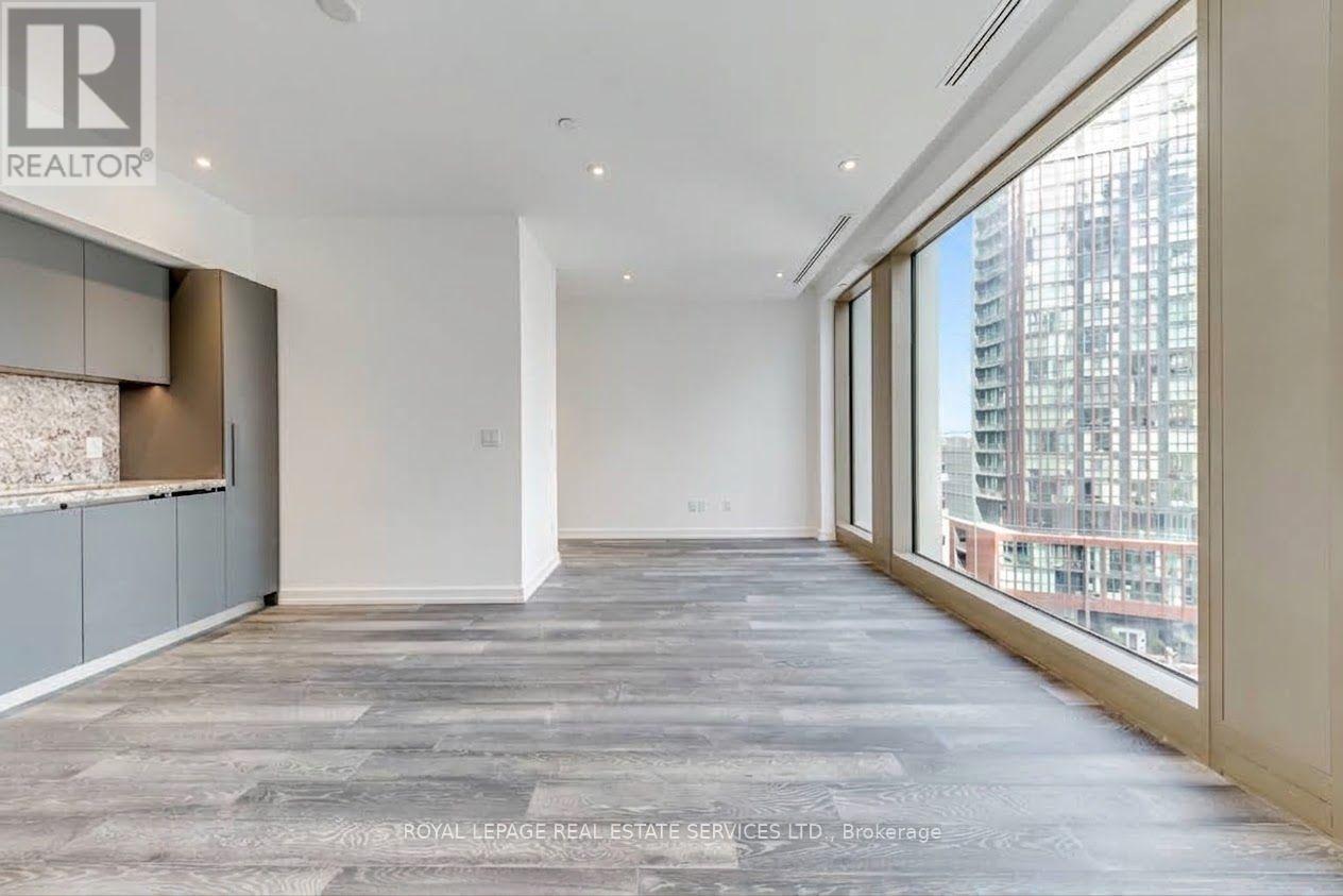 1315 Bay Street — photo 7