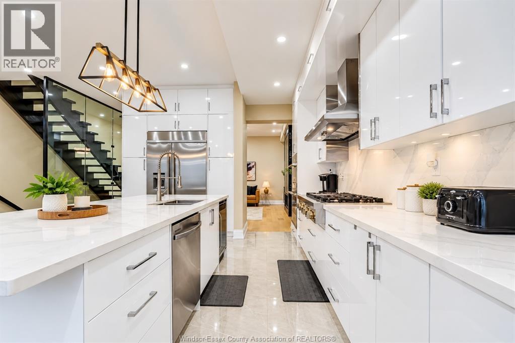 6 CAMPVIEW ROAD - 21