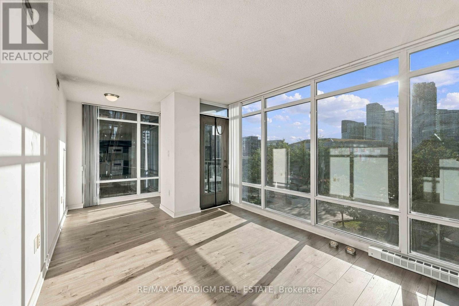 15 Brunel Court — photo 11