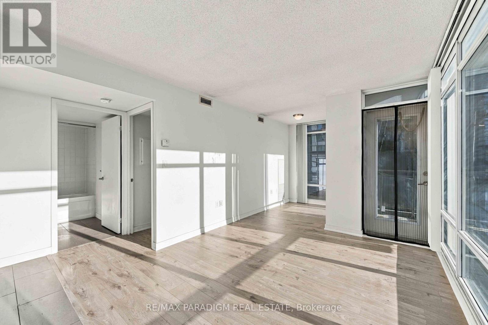 15 Brunel Court — photo 10