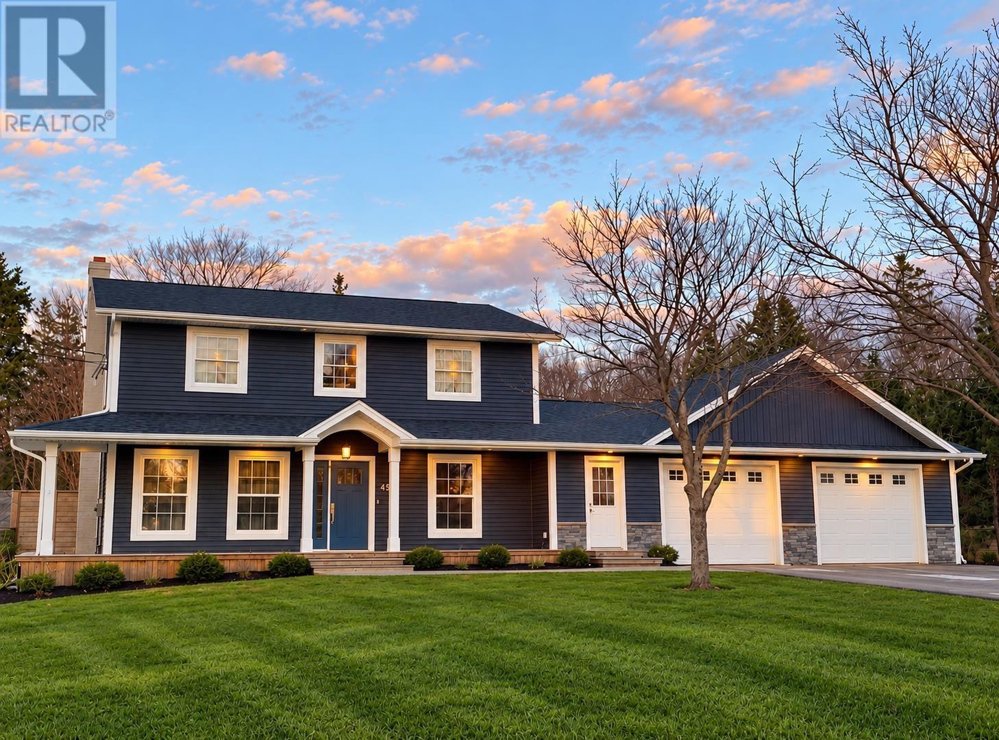 45 Earl Drive