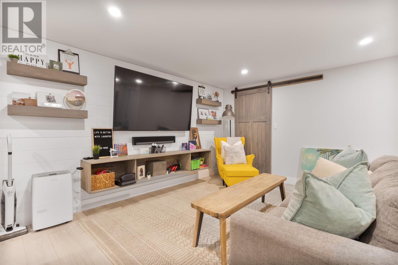 45 Earl Drive - 32