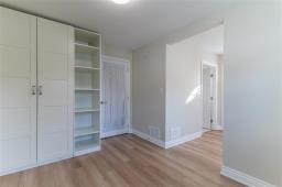 466 Riverton Avenue, Winnipeg, MB R2L0N9 Photo 29
