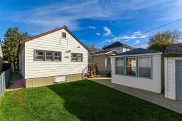 466 Riverton Avenue, Winnipeg, MB R2L0N9 Photo 6