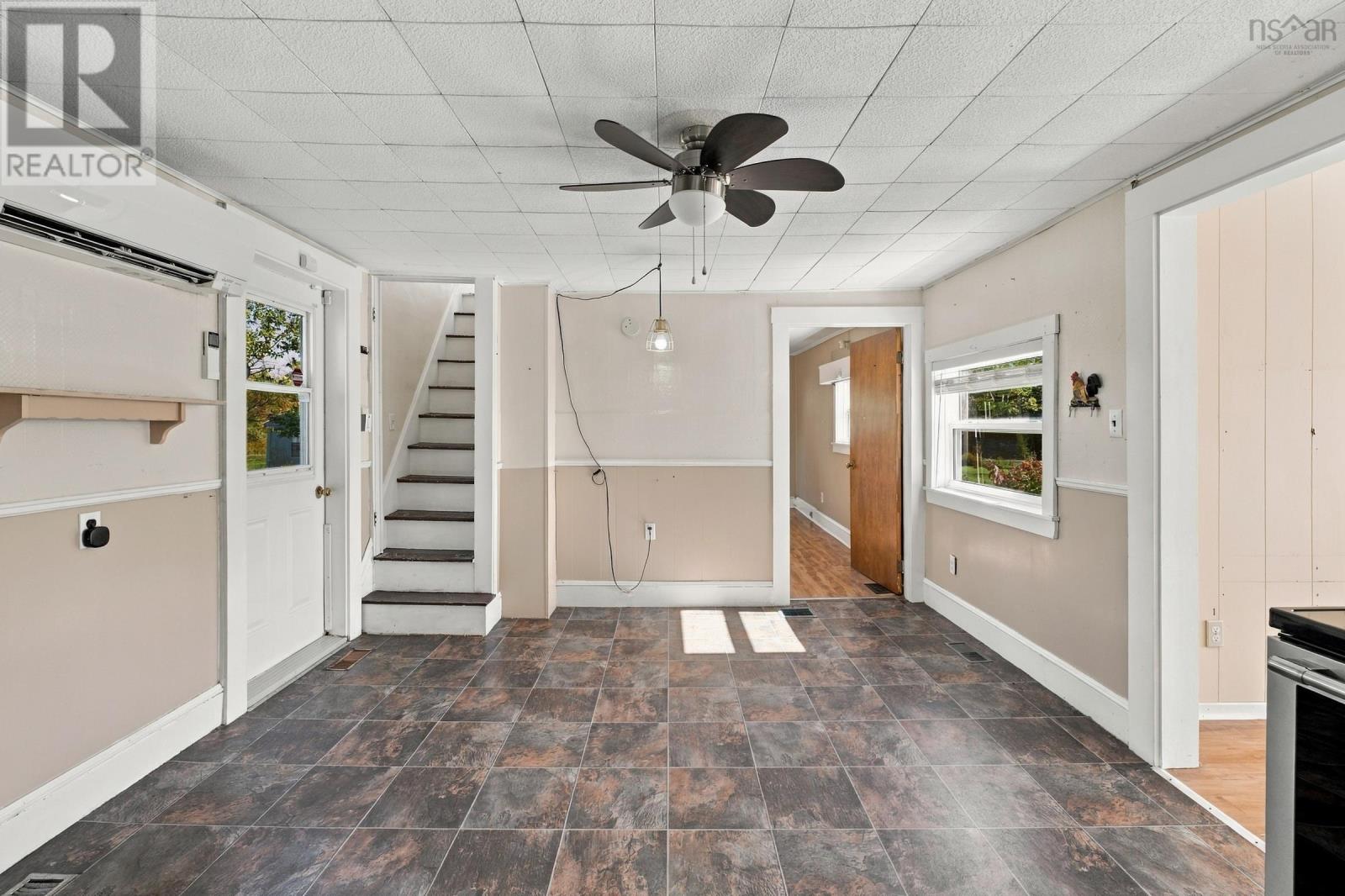 4127 Highway 1 - 10