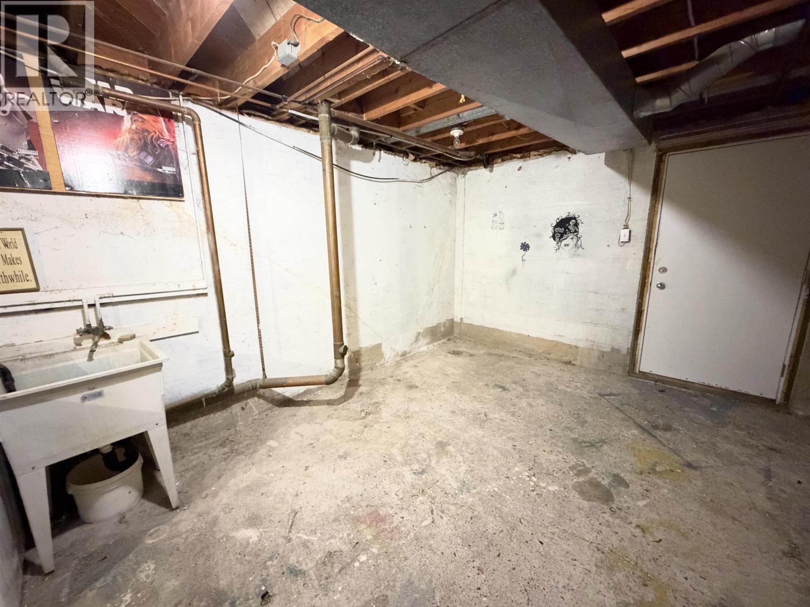 295 N MOFFAT STREET, Prince George - Image 1
