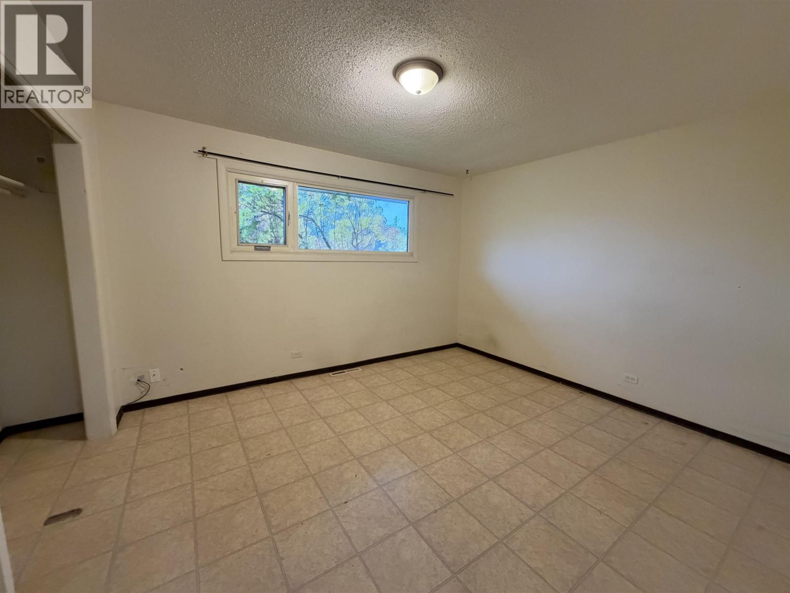 295 N MOFFAT STREET, Prince George - Image 1