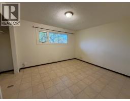 Photo 10 of 21, 295 N MOFFAT STREET · Prince George, BC