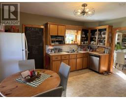 Ensuite (# pieces 2-6) - 240 Bona Road, Cap La Ronde, NS B0E1K0 Photo 6