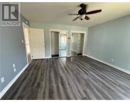 200 Hillside Drive South, Elliot Lake, ON P3A1N5 Photo 14