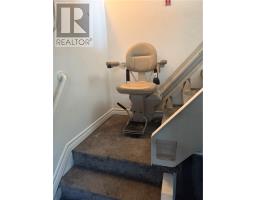 200 Hillside Drive South, Elliot Lake, ON P3A1N5 Photo 18