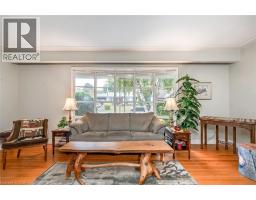 4pc Bathroom - 283 Belvenia Road, Burlington, ON L7L2G5 Photo 10